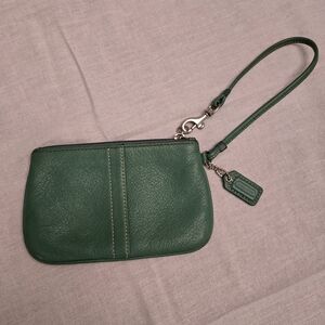 Coach Classic Leather Wristlet with Zipper Closure, Teal